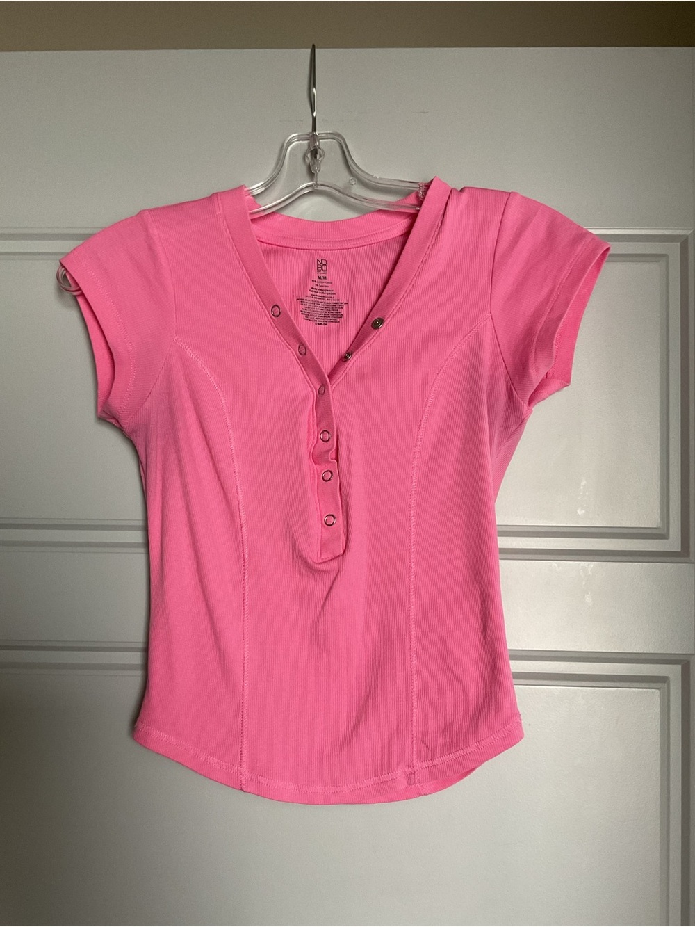 Short-Sleeve Ribbed Henley Tee in Bubblegum Pink - Picture 4 of 6